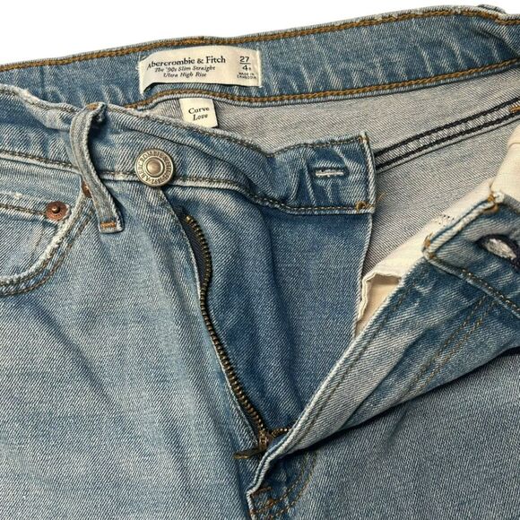 Abercrombie & Fitch 4 Asymmetrical Button Ultra High Rise Straight Leg 90s Jean - Picture 7 of 15